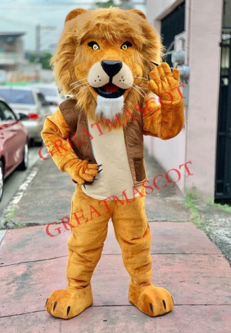 Superb Realistic Lion Mascot Costume