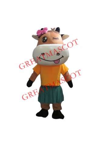 Beautiful Animal Cow Mascot Costume