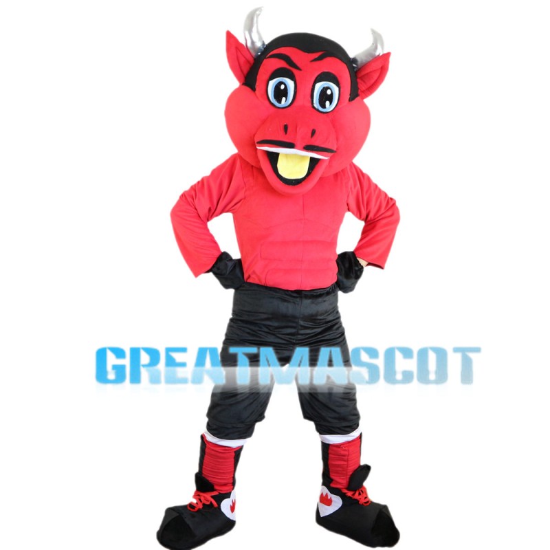 Sportsman Bull With Silver Horns Mascot Costume